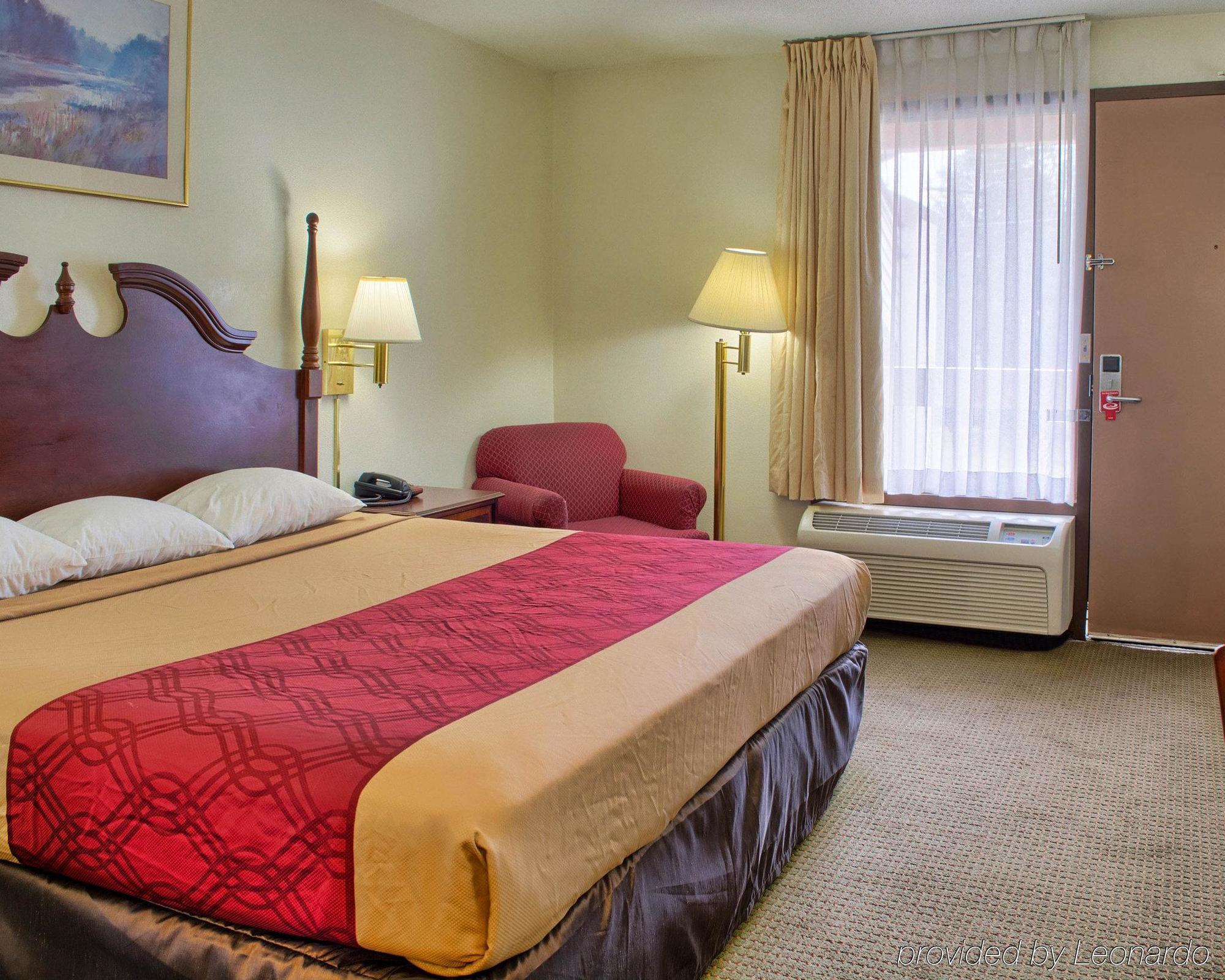 Econo Lodge Richmond Luaran gambar