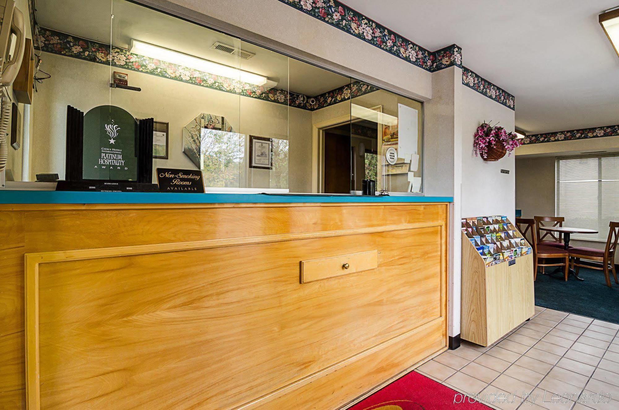 Econo Lodge Richmond Luaran gambar